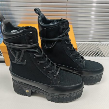 High quality boots size:5-11 with box free shipping LOV #30425