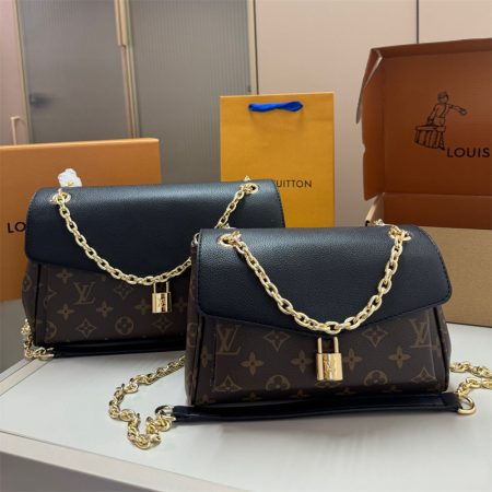 High quality shoulder bag size:23cm/29cm LOV #30427 - Image 2
