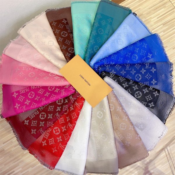 High qulaity fashion scarf size:140*140cm  LOV #30437
