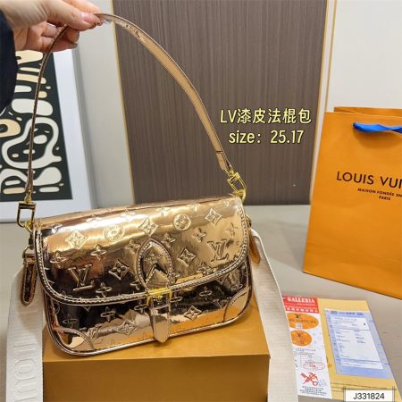 High quality shoulder bag size:25*17cm LOV #30439 - Image 2