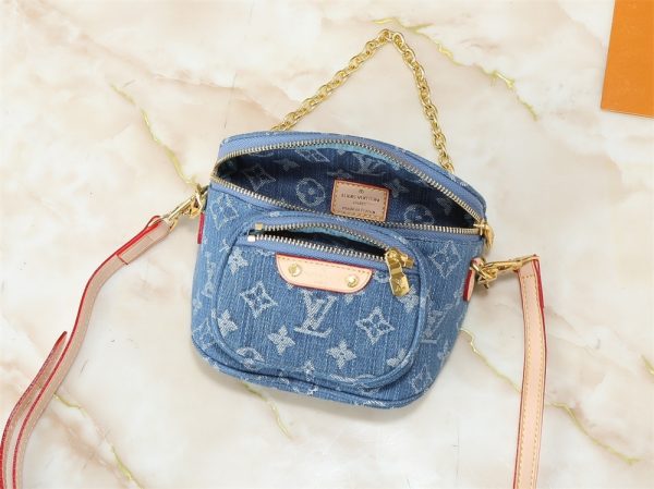 Top quality leather waist bag size:17*12*9.5cm LOV #30455