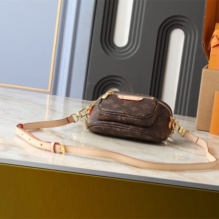 Top quality leather waist bag size:17*12*9.5cm LOV #30454 - Image 3