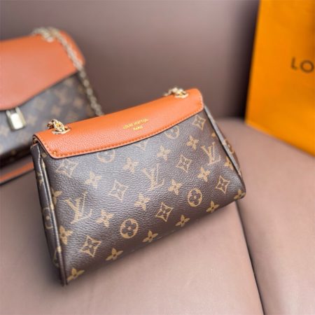 High quality shoulder bag size:23cm/29cm LOV #30470 - Image 3