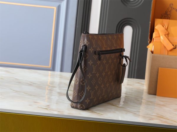 Top qulaity leather handbag size:30*22*5cm LOV #30487