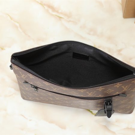 Top qulaity leather handbag size:30*22*5cm LOV #30487 - Image 5