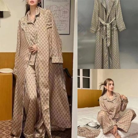 High quality Pajamas suit size:S-2XL GUI #30491