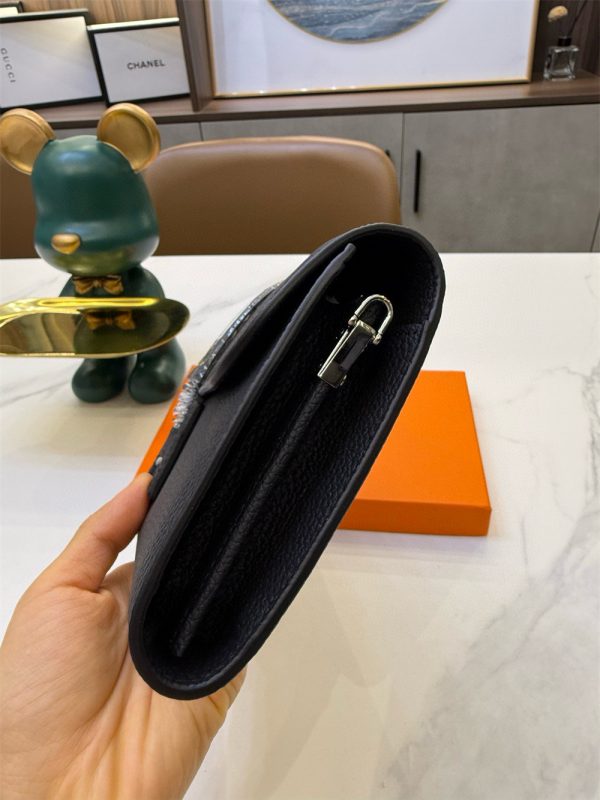 High quality shoulder bag size:22*14cm HEM #30523