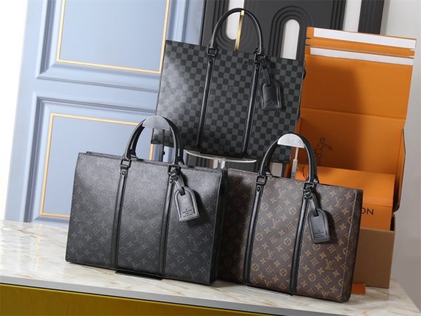 Top quality leather handbag size:31*39*8.5cm LOV #30527