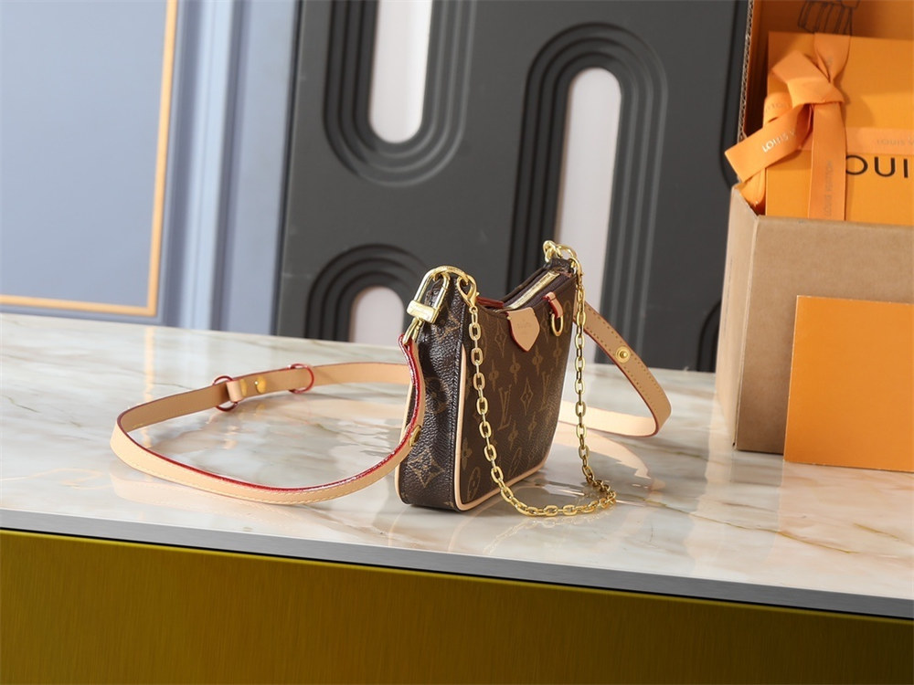 Top quality leather shoulder bag size:19*11.5*3cm LOV #30534 - Image 4