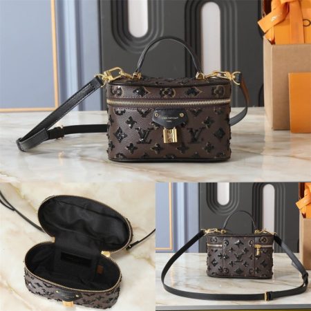 Top quality makeup bag size:19*11.5*6.5cm LOV #30535