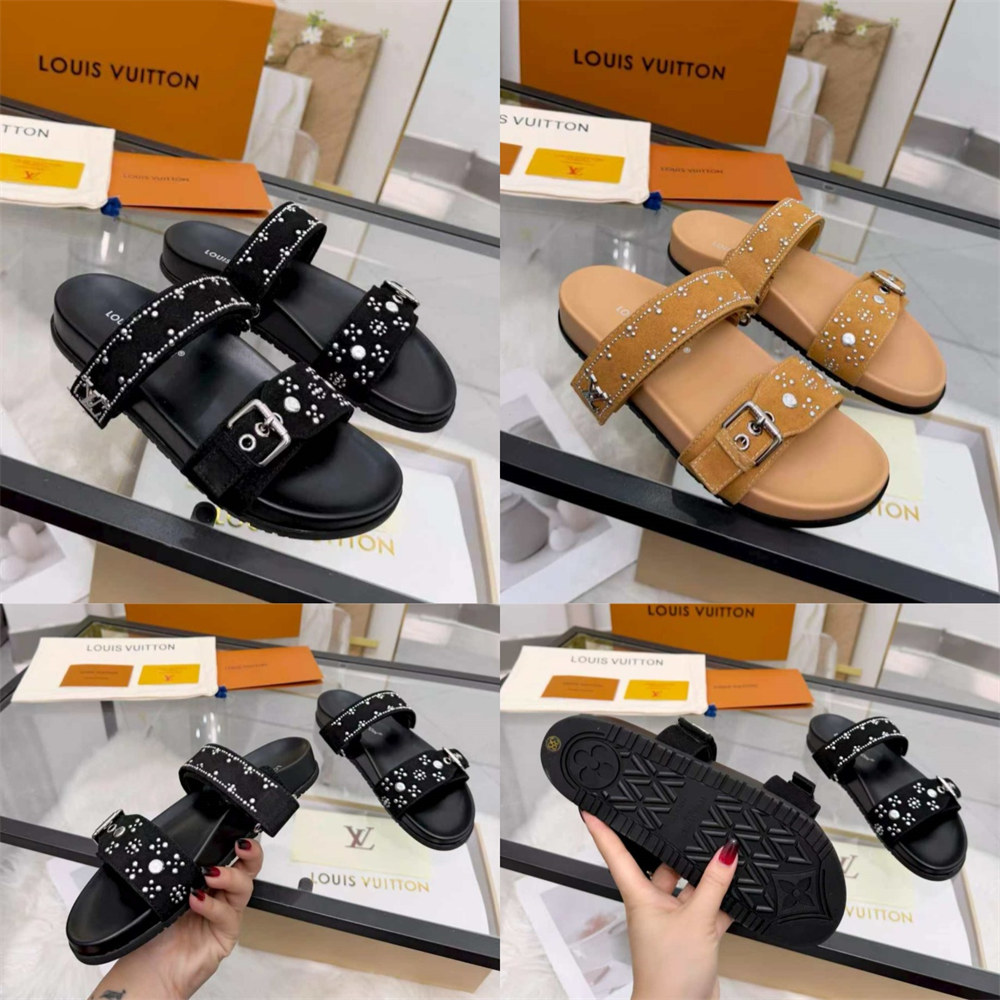 High quality couple slipper size:5-11 with box LOV #30539 - Image 1