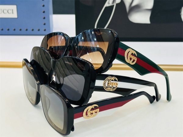 High quality sunglass with box GUI #30546