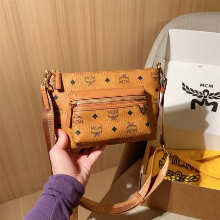 High quality shoulder bag size:21*16*7cm MCI #30560 - Image 2