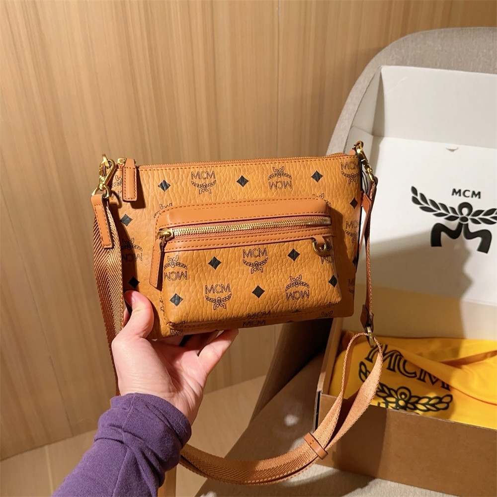 High quality shoulder bag size:21*16*7cm MCI #30560 - Image 2
