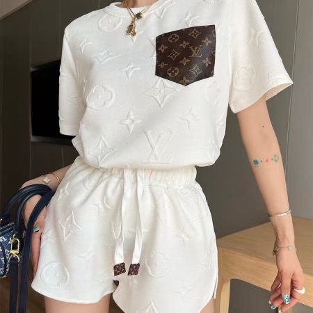 High quality fashion shorts set size:S-L LOV #30563 - Image 3