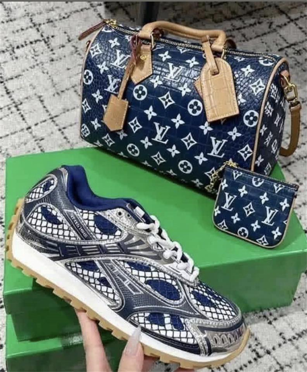 High quality sneaker & handbag free shipping BV #30571 - Image 1