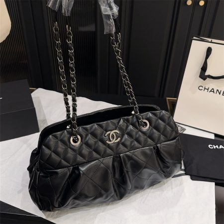 High quality shoulder bag size:39*22cm CHL #30584