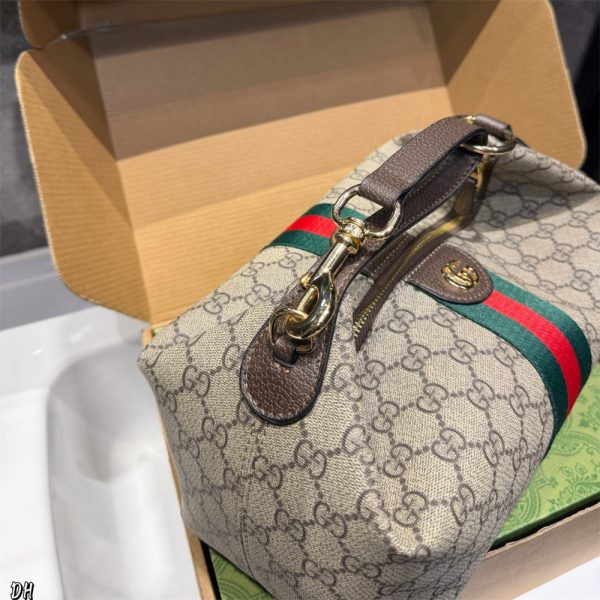 High quality handbag size:28*17cm GUI #30590