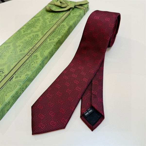 High qualit fashion tie with box LOV #30631