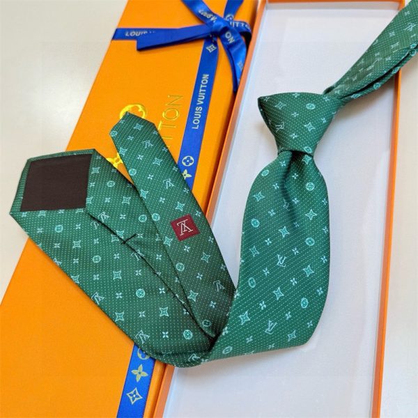 High qualit fashion tie with box LOV #30632 - Image 3