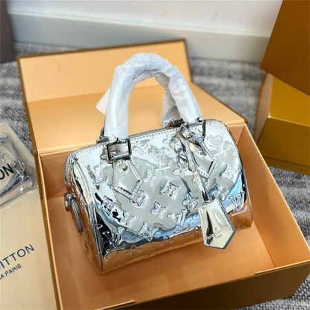 High quality sneaker & handbag free shipping LOV #30662 - Image 3