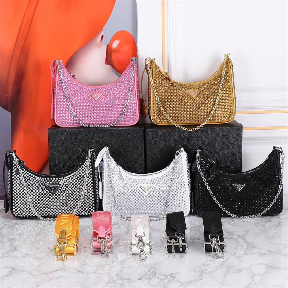 Top quality diamond shoulder bag size:22*16*6cm PRA #30670 - Image 1