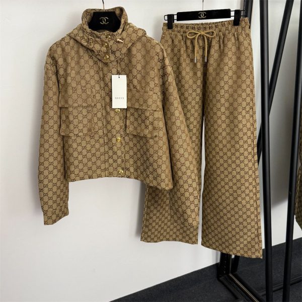 High quality sport suit size:S-XL GUI #30678