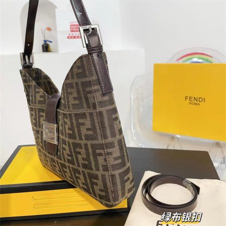 High quality shoulder bag size:30*21cm LOV #30687 - Image 4
