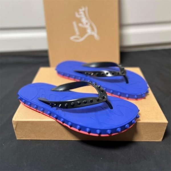 1 pair slippers size:6-12 with box CLN #30706