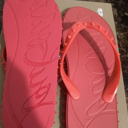 1 pair slippers size:6-12 with box CLN #30706 - Image 4