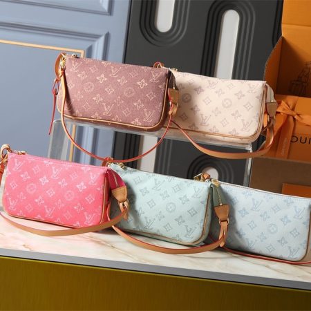 Top quality shoulder bag size:23.5*13.5*4cm LOV #30715 - Image 2