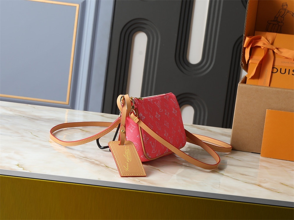 Top quality shoulder bag size:23.5*13.5*4cm LOV #30715 - Image 3
