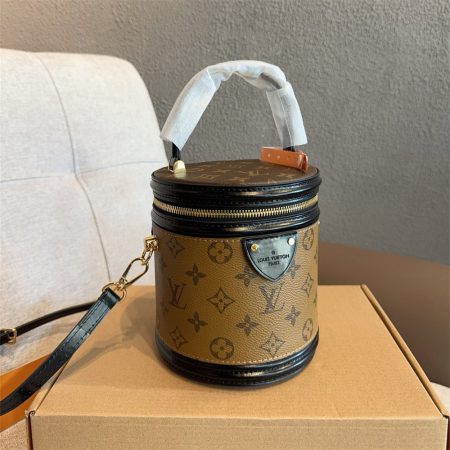 Top quality leather bag combination LOV #30720 - Image 5
