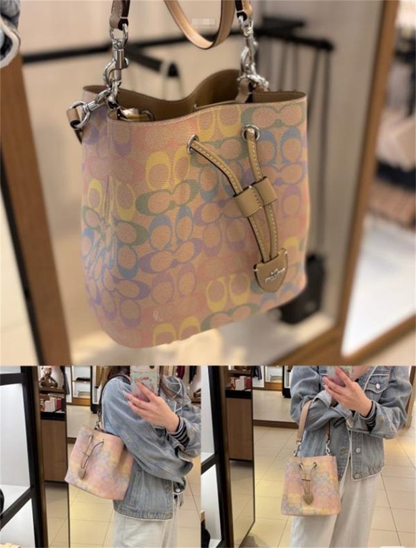 High quality bucket bag size:22*20cm COH #30736