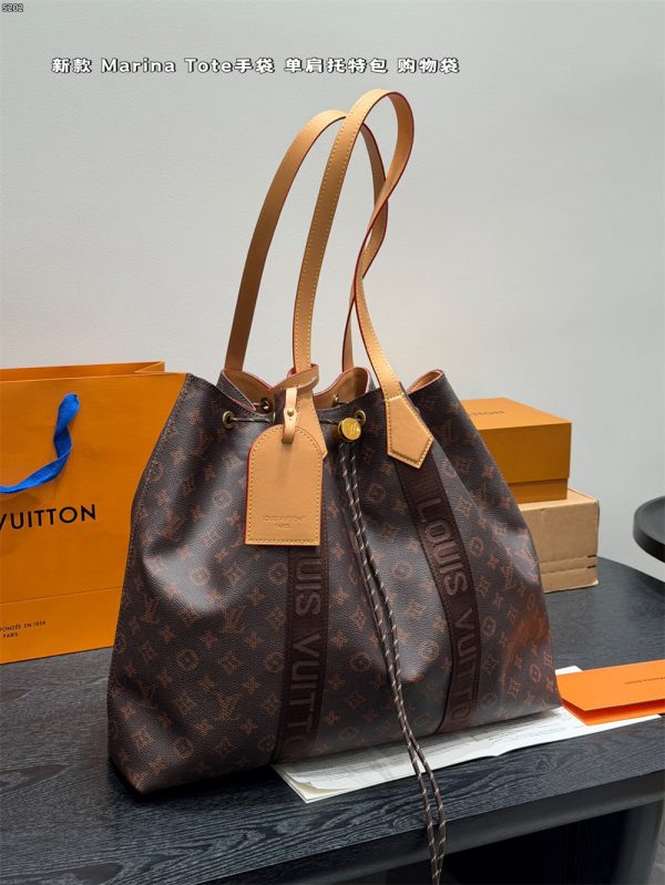 High quality Tote bag size:45*38cm LOV #30754
