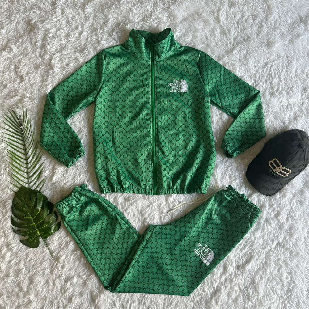 High quality sneaker & camera bag & sport suit set free shipping GUI #30756 - Image 3