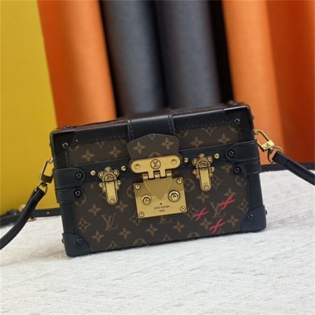 Top quality leather shoulder bag size:20*12.5*5cm LOV #30757 - Image 2