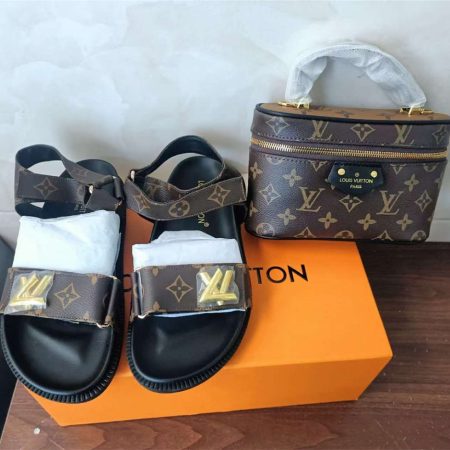 1 set fashion sandals & handbag free shipping LOV #30767