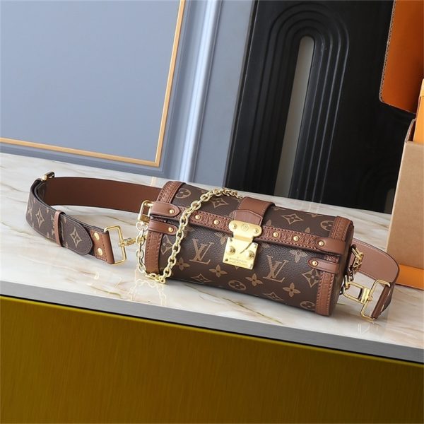 Higth quality shoulder bag size:20*10cm LOV #30778 - Image 2