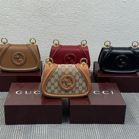 High quality shoulder bag size:22*11cm GUI #30780