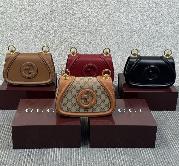 High quality shoulder bag size:22*11cm GUI #30780
