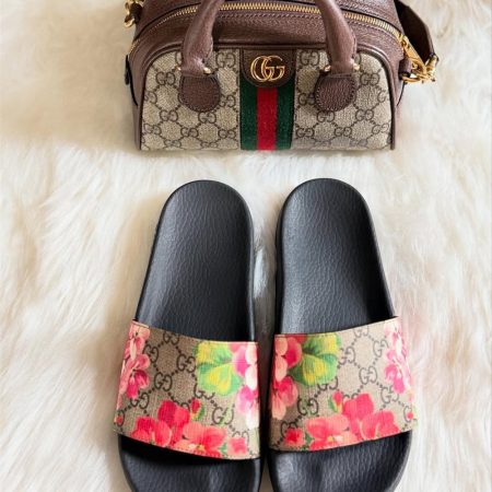 1 set slipper & handbag free shipping GUI #30784