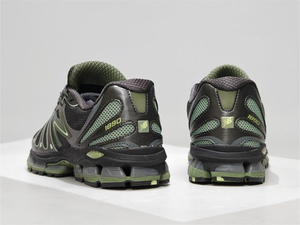 High quality sneakers size:5.5-11 with box free shipping NEWB #30790