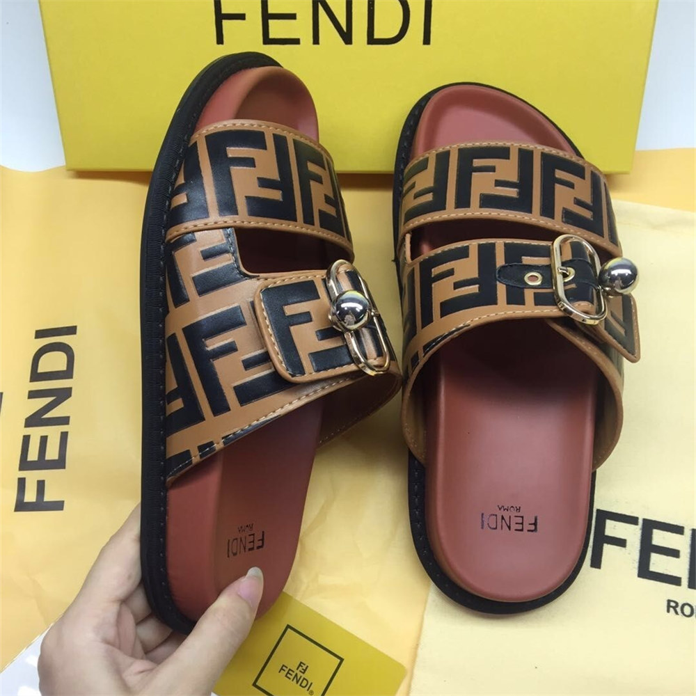High quality couple slipper size:5-11 with box FEI #30802 - Image 3
