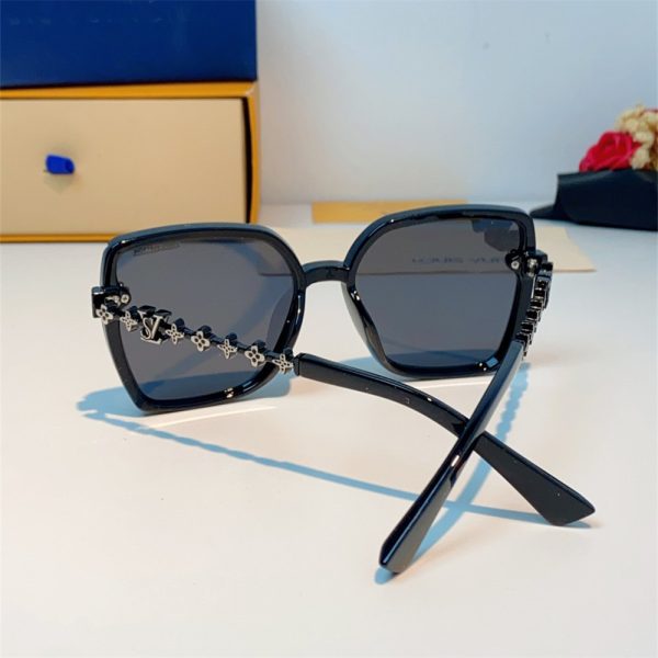 High quality sunglass with box DIR #30818