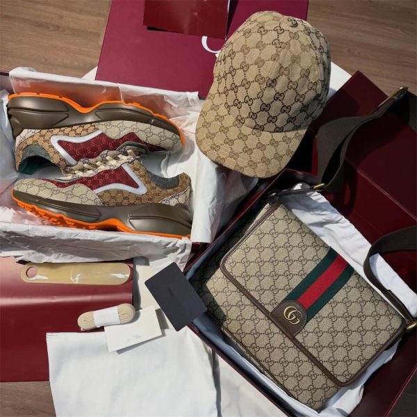 High quality sneaker & messenger bag & hat set free shipping GUI #30819