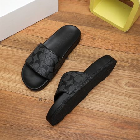 High quality slipper for men size:5-12 with box COH #30850 - Image 3