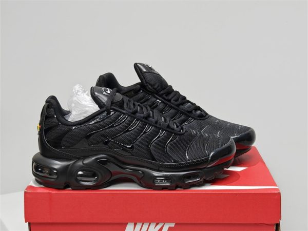 High quality sport shoes size:5.5-12 with box free shipping NIK #30855