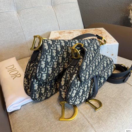 High quality shoulder bag size:16cm/22cm DIR #30864 - Image 2