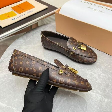 High quality moccasin-gommino shoes size:5-11 with box free shipping LOV #30880 - Image 3